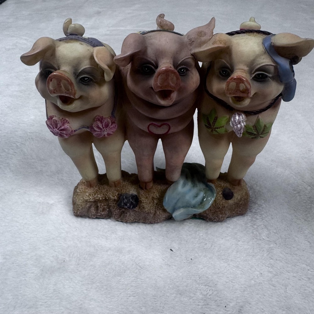 Vintage 2000 Three Pigs Bikini Swimsuit Resin Figurine Statue UC‎ Pig Decor